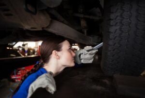 Essential Guide to Panhard Rods for 4WD Suspension