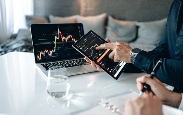 Features of Effective Fund Management Software